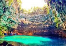 melissani9.jpg